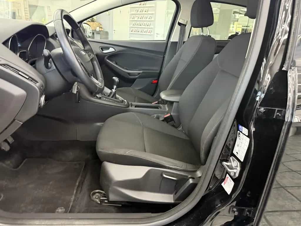 Ford Focus 1.0 EcoBoost Business, Navi, Klimaautom. 03/2017-photo-8