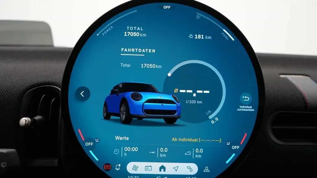 MINI Cooper S 02/2025-photo-12