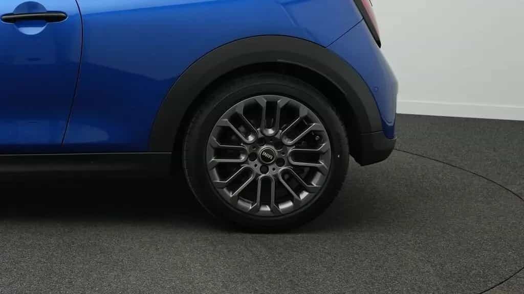 MINI Cooper S 02/2025-photo-16