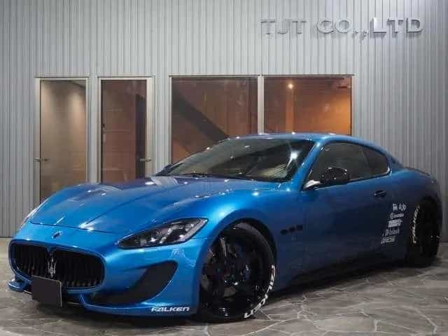 Maserati GranTurismo MC Autoshift 01/2013-photo-1
