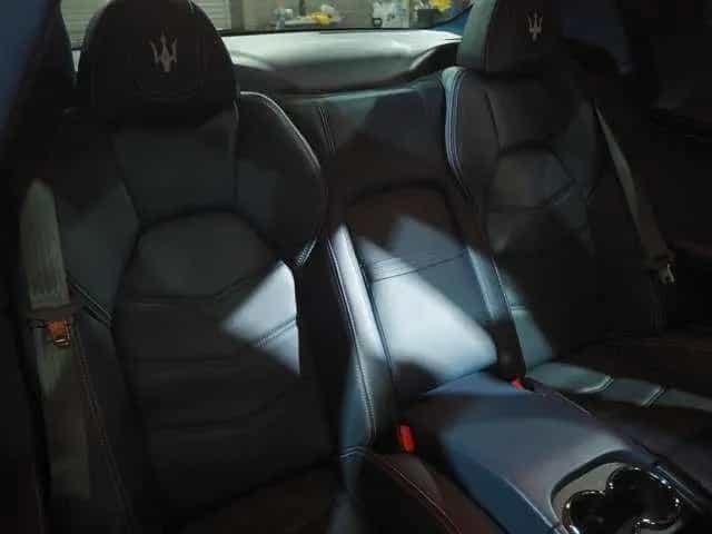 Maserati GranTurismo MC Autoshift 01/2013-photo-35
