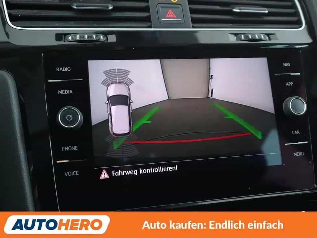 Volkswagen Golf VII 1.4 TSI Highline BM Aut.*ACC*CAM*PDC* 02/2017-photo-22