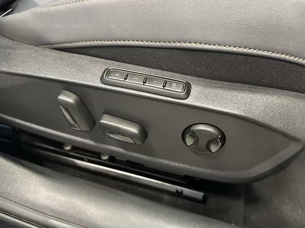 Cupra Formentor VZ 4Drive Leder Sennheiser AHK Skyline 03/2025-photo-35