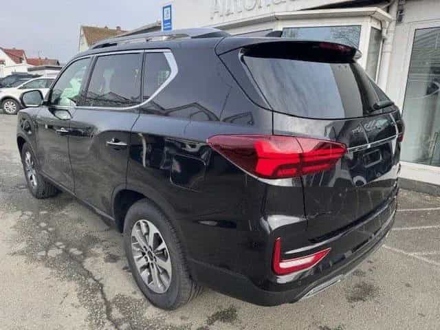 KGM Rexton 2.2 D LUX 4x4 | 360° Kamera null-photo-4