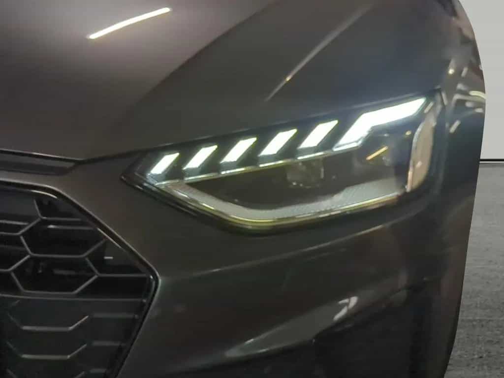Audi A4 Avant 40 TDI quat S tronic S line Competition 01/2023-photo-19