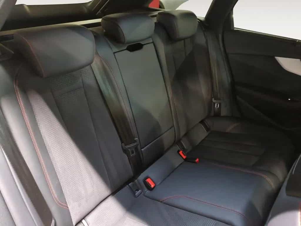 Audi A4 Avant 40 TDI quat S tronic S line Competition 01/2023-photo-6