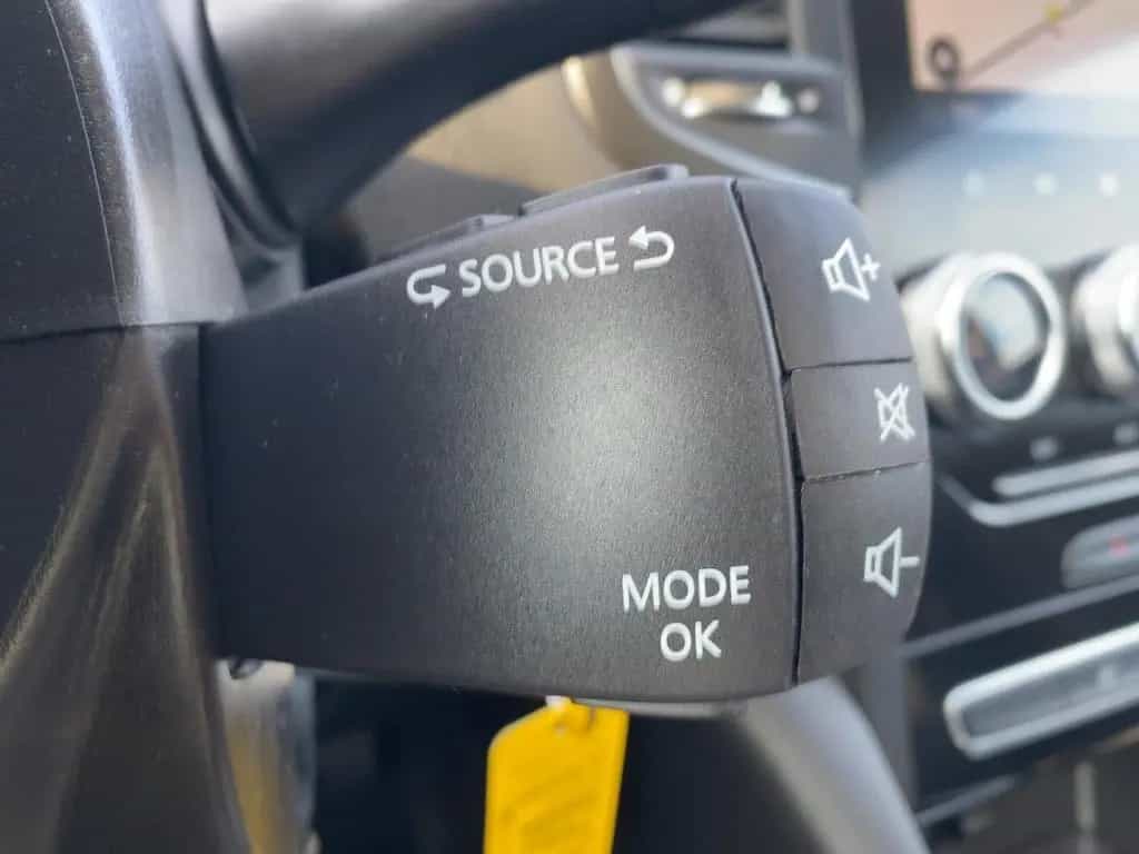 Renault Megane IV 1.3 TCe 140 Grandtour GPF Zen LED*NAVI 04/2021-photo-16