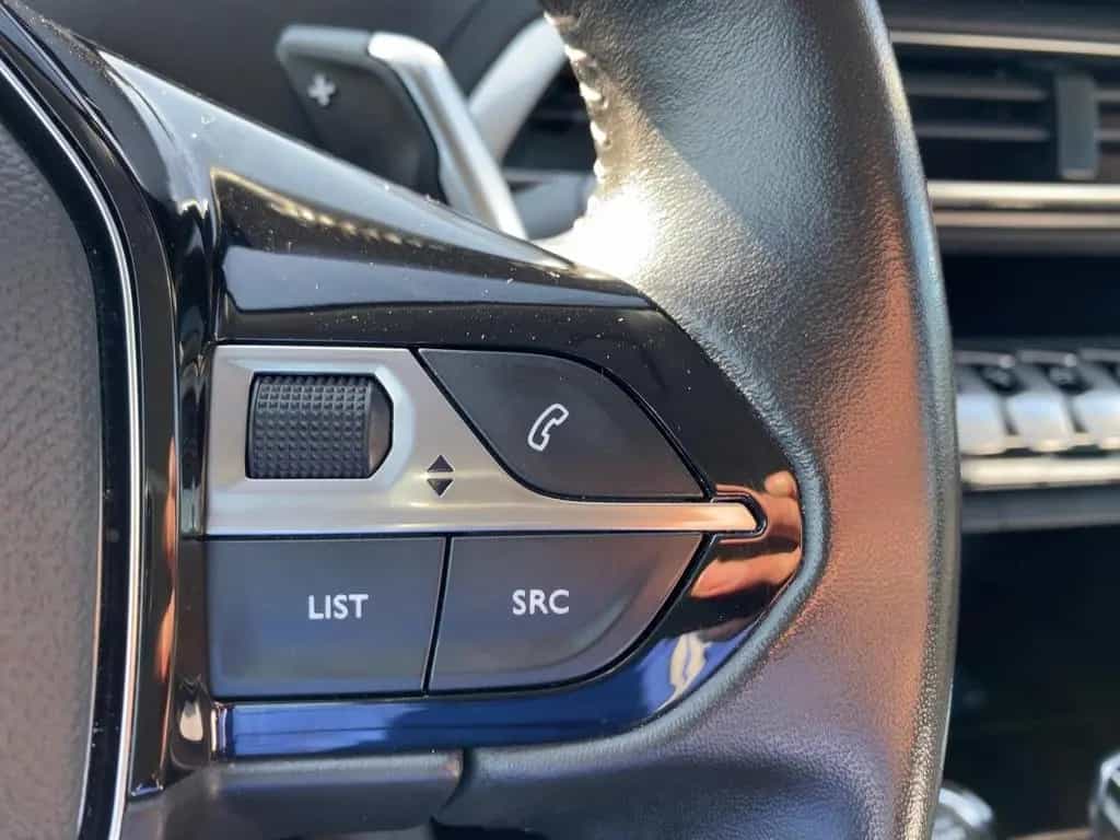 Peugeot 3008 1.2 PureTech 130 Active Pack AHK*CAM*LED*SH 02/2022-photo-14