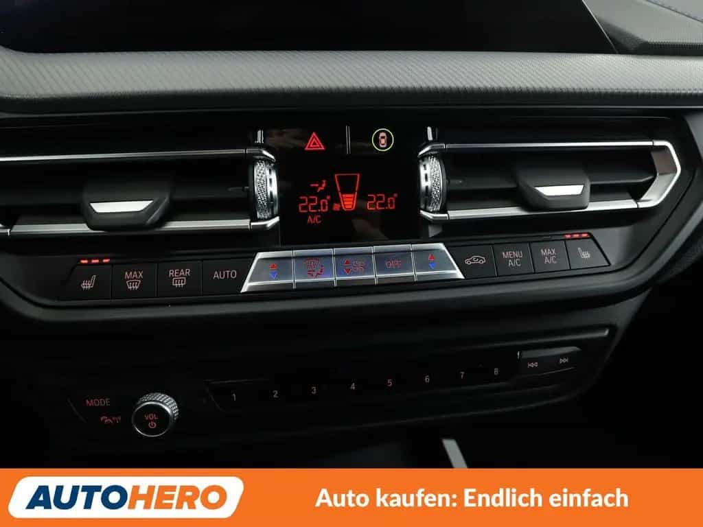 BMW 1 Series 118i M Sport *NAVI*LED*TEMPO*PDC*SHZ* 12/2019-photo-22