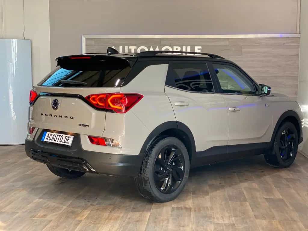 KGM Korando Nomad Plus +19" +LED +6AT +Teilleder null-photo-8