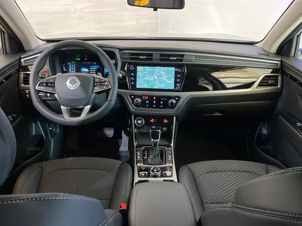 KGM Korando Nomad Plus +19" +LED +6AT +Teilleder null-photo-19