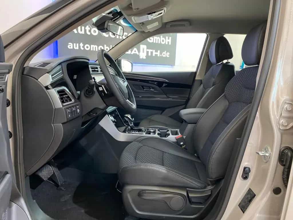 KGM Korando Nomad Plus +19" +LED +6AT +Teilleder null-photo-35