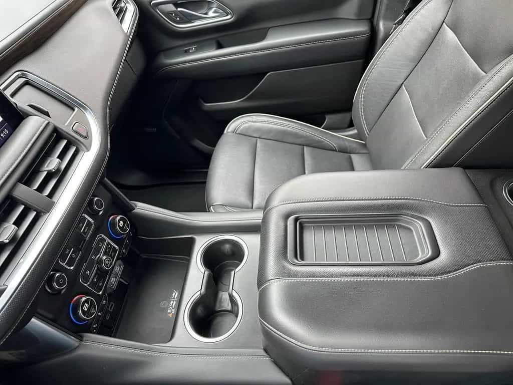 Chevrolet Tahoe V8 4WD 7-Seat like a High Country 04/2022-photo-28
