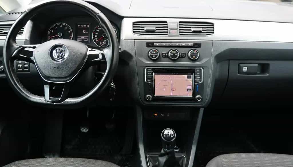 Volkswagen Caddy Comfortline 2xSchiebetüren ACC PDC AHK 05/2017-photo-13