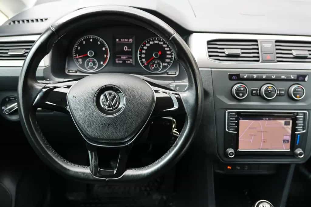 Volkswagen Caddy Comfortline 2xSchiebetüren ACC PDC AHK 05/2017-photo-14