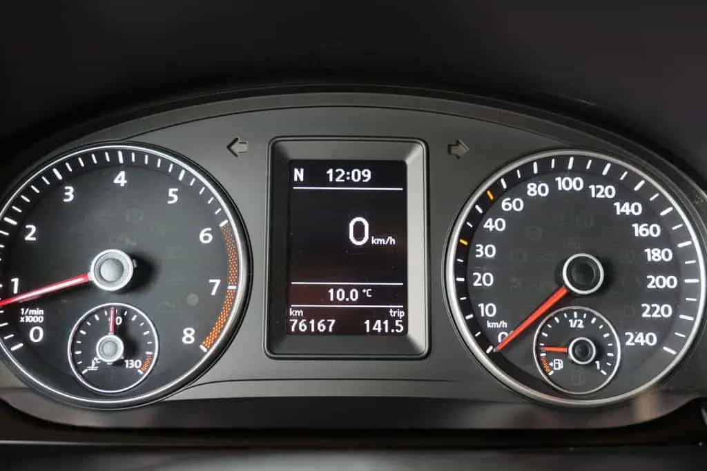 Volkswagen Caddy Comfortline 2xSchiebetüren ACC PDC AHK 05/2017-photo-16