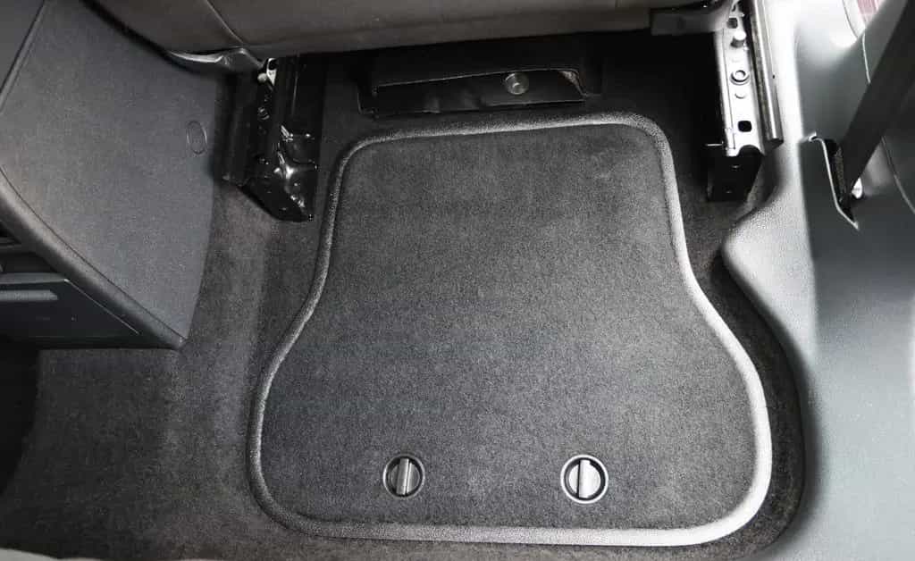 Volkswagen Caddy Comfortline 2xSchiebetüren ACC PDC AHK 05/2017-photo-24