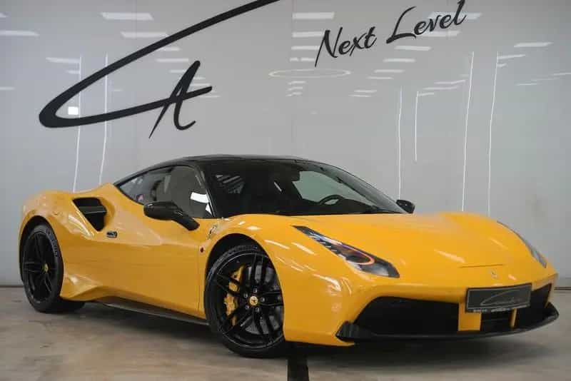 Ferrari 488 GTB 3.9 V8 BiTurbo Carbon Package AKRAPOVIC 02/2016-photo-1