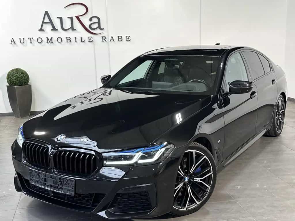 BMW 5 Series 540d xDrive M-Sport NAV+LASER+HUD+20ZO+GLASDACH 08/2022-photo-1