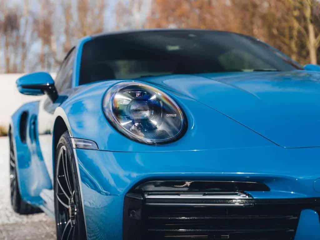 Porsche 992 Turbo S / PTS Oslo blue / Pano / Burmester / 03/2022-photo-2