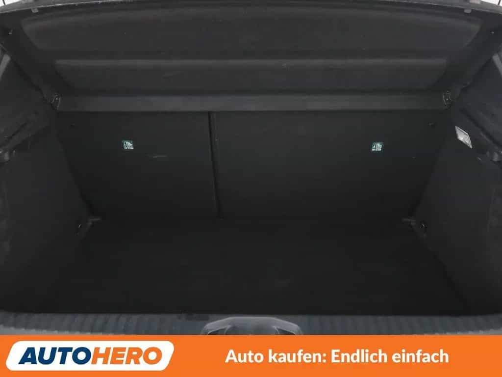 Renault Clio 1.3 TCe Intens Aut.*NAVI*PDC*SHZ*TEMPO*ALU* 08/2020-photo-17