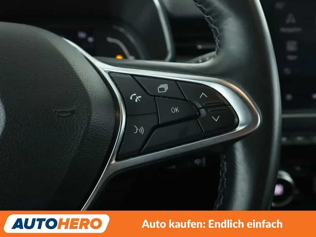 Renault Clio 1.3 TCe Intens Aut.*NAVI*PDC*SHZ*TEMPO*ALU* 08/2020-photo-28