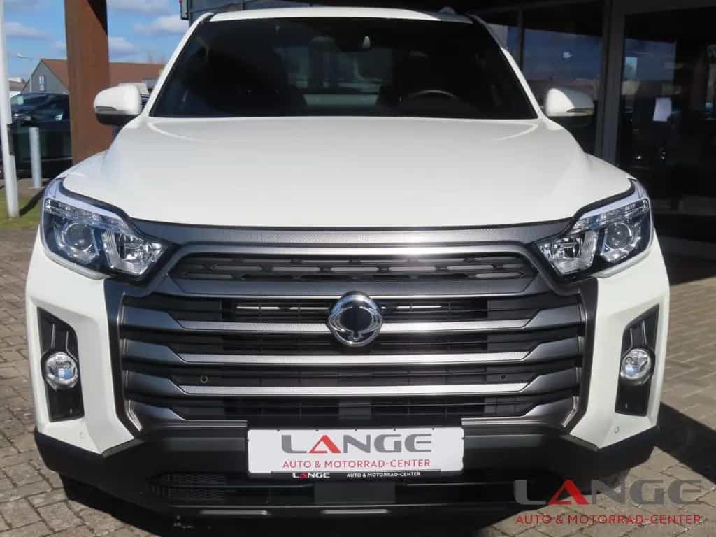 Ssangyong Musso 2.2 Grand 4WD Aut. Nav Navi Sperrdiff. 8-f 05/2025-photo-0