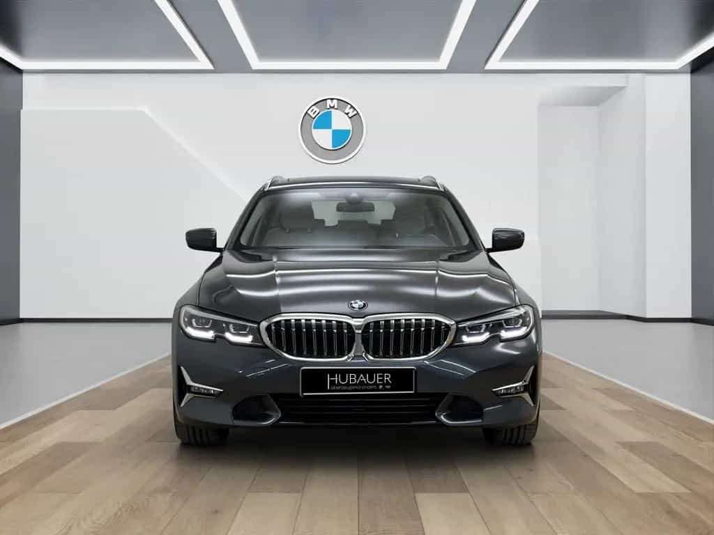 BMW 3 Series 330i xDrive Touring [Luxury Line, Pano, AHK] 03/2021-photo-10