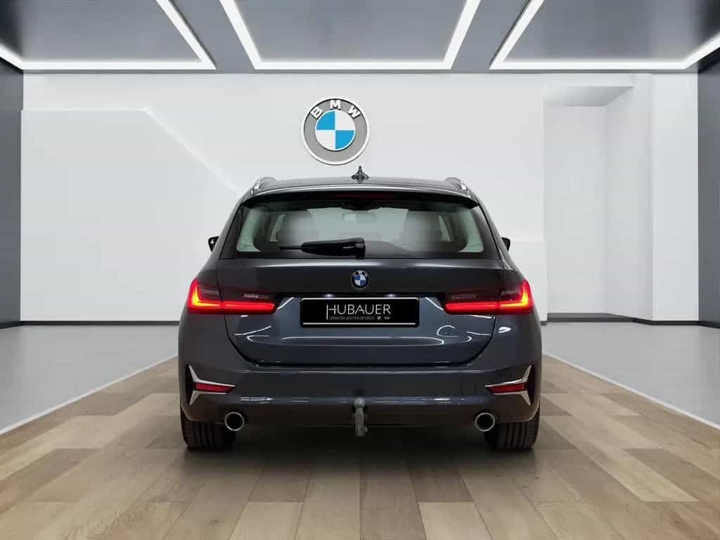 BMW 3 Series 330i xDrive Touring [Luxury Line, Pano, AHK] 03/2021-photo-11