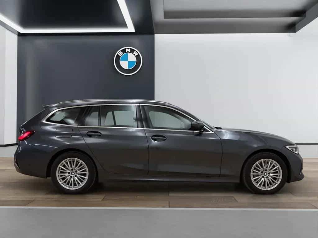 BMW 3 Series 330i xDrive Touring [Luxury Line, Pano, AHK] 03/2021-photo-7