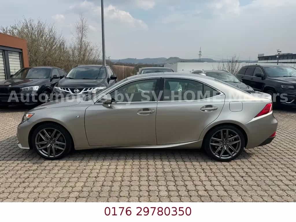 Lexus IS-Serie 350 3.5L V6 F SPORT 10/2017-photo-1