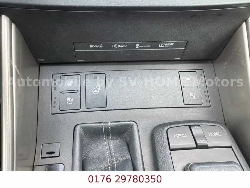 Lexus IS-Serie 350 3.5L V6 F SPORT 10/2017-photo-19