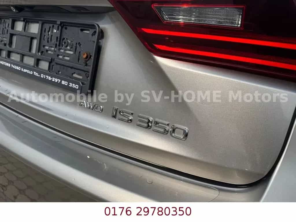 Lexus IS-Serie 350 3.5L V6 F SPORT 10/2017-photo-22