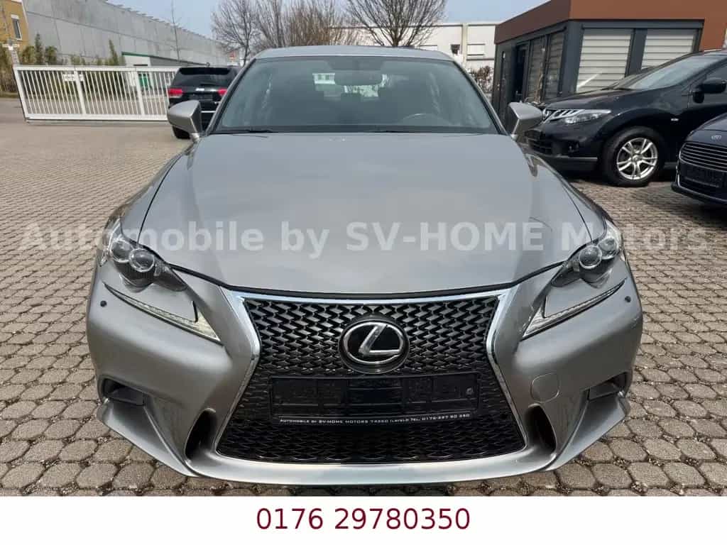Lexus IS-Serie 350 3.5L V6 F SPORT 10/2017-photo-7