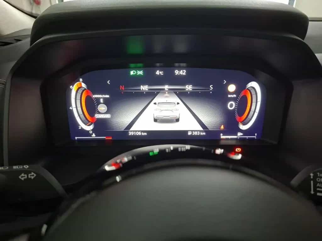 Nissan Qashqai 1.3 DIG-T N-Connecta 01/2023-photo-16
