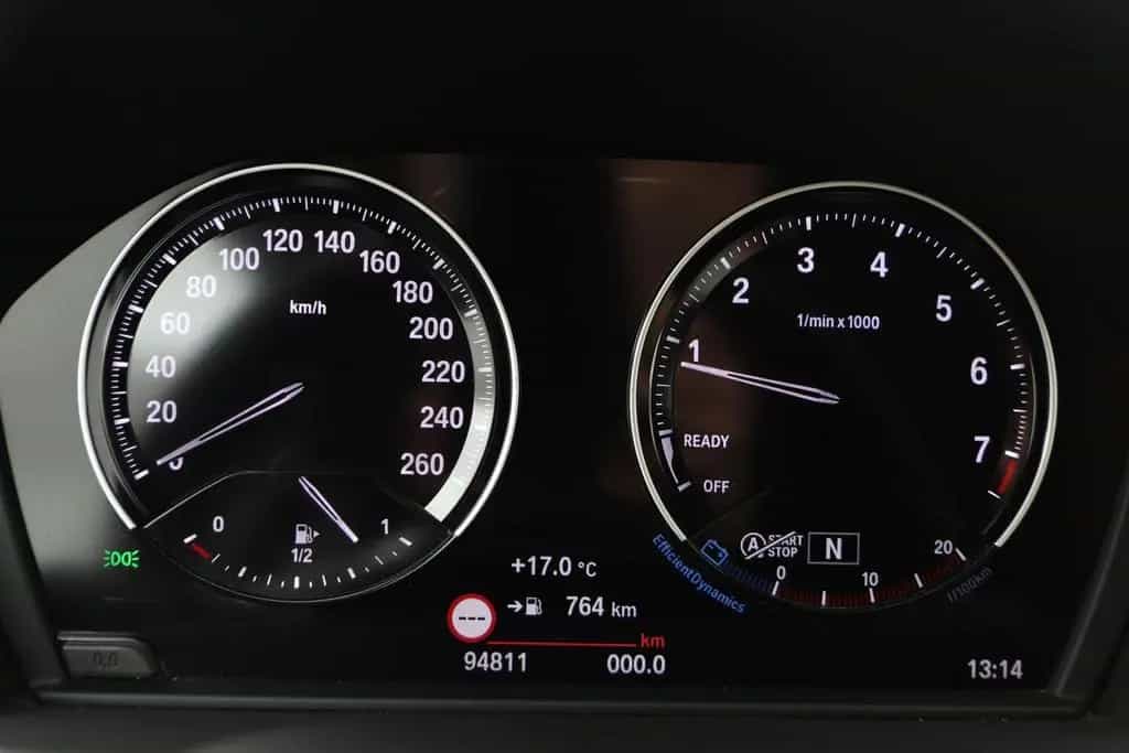 BMW X1 sDrive18i High Executive | AHK | sitzheizung 04/2019-photo-18