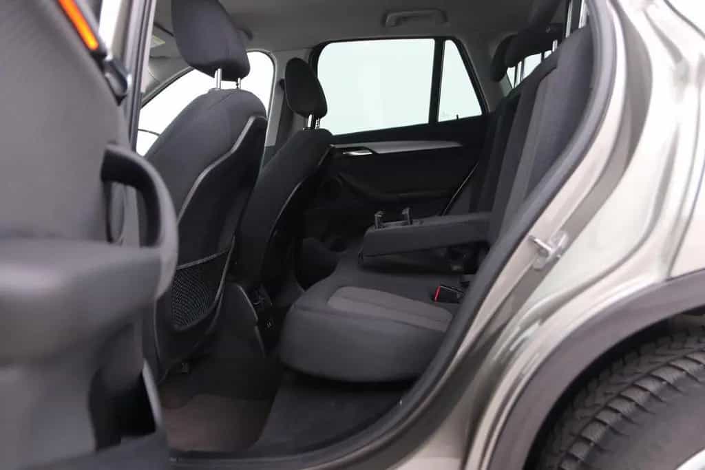 BMW X1 sDrive18i High Executive | AHK | sitzheizung 04/2019-photo-38