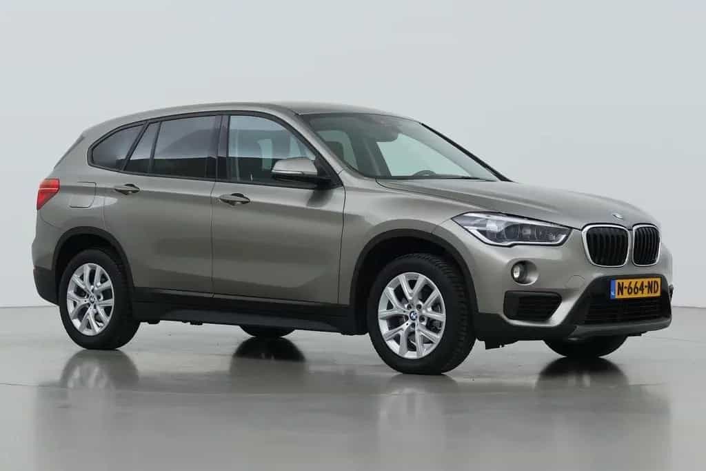 BMW X1 sDrive18i High Executive | AHK | sitzheizung 04/2019-photo-49