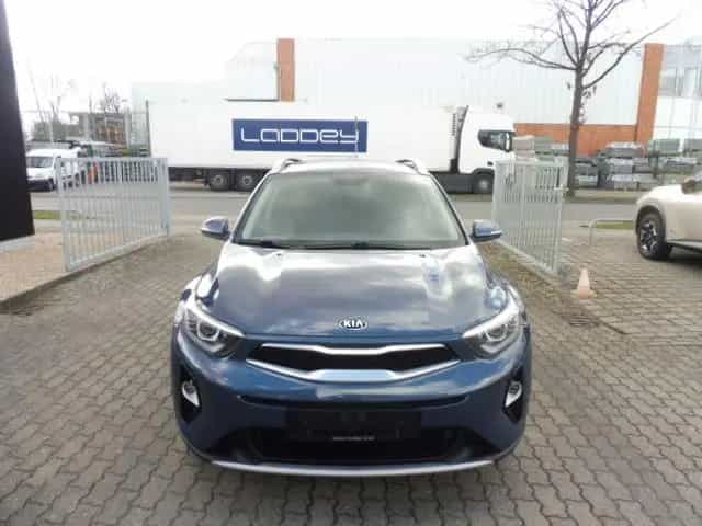 Kia Stonic 1,0T Dream Team Edition 02/2020-photo-1