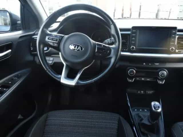 Kia Stonic 1,0T Dream Team Edition 02/2020-photo-8