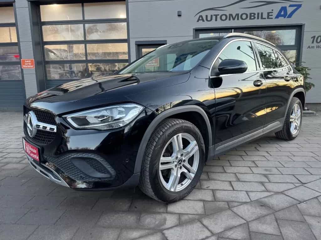 Mercedes-Benz GLA-Class 200 07/2020-photo-2