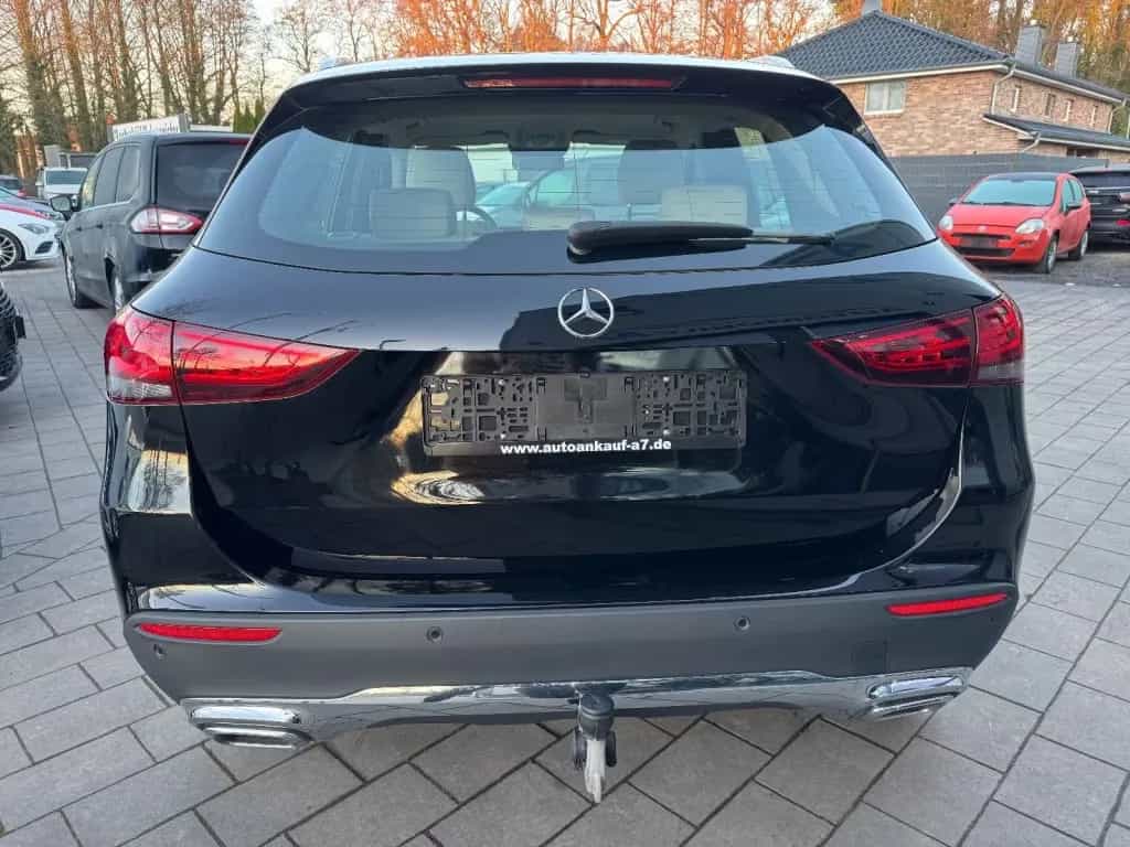 Mercedes-Benz GLA-Class 200 07/2020-photo-4