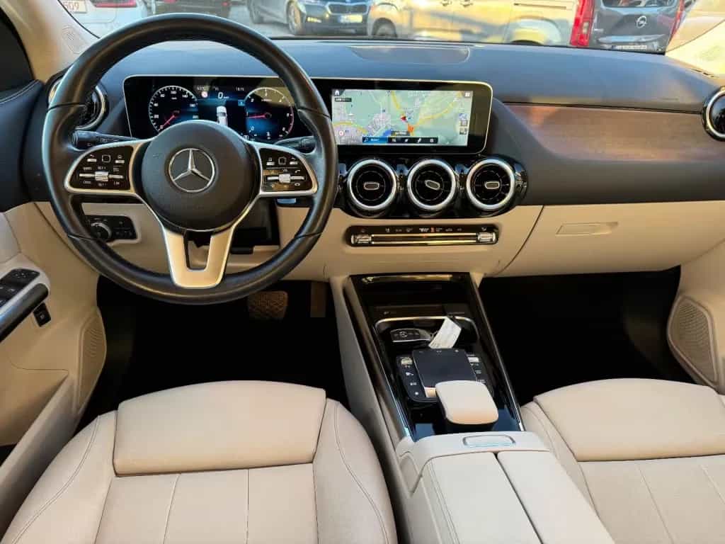 Mercedes-Benz GLA-Class 200 07/2020-photo-9