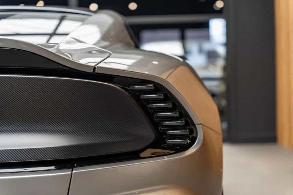 Aston Martin Vanquish V12 Carbon Keramisch 6.0 V12 Forest Gre 09/2024-photo-13