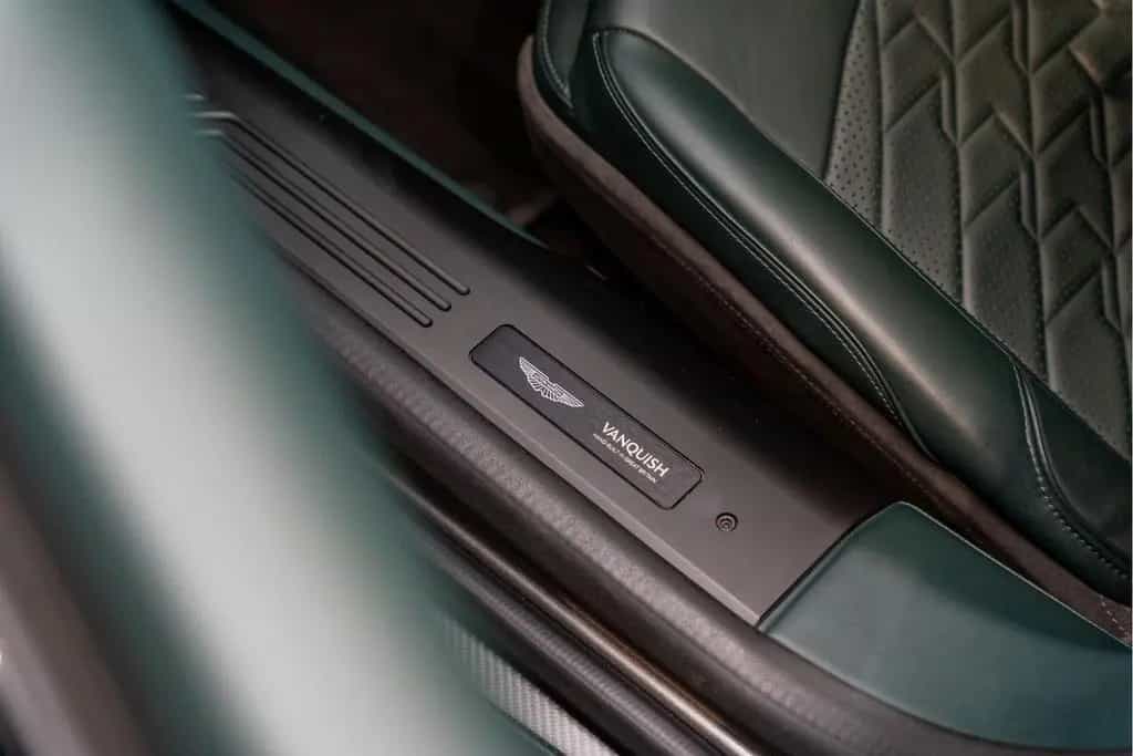 Aston Martin Vanquish V12 Carbon Keramisch 6.0 V12 Forest Gre 09/2024-photo-31