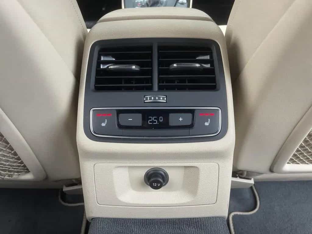 Audi A4 Avant 2.0 TDI S-Tronic quattro S Line LED B&O 07/2019-photo-17