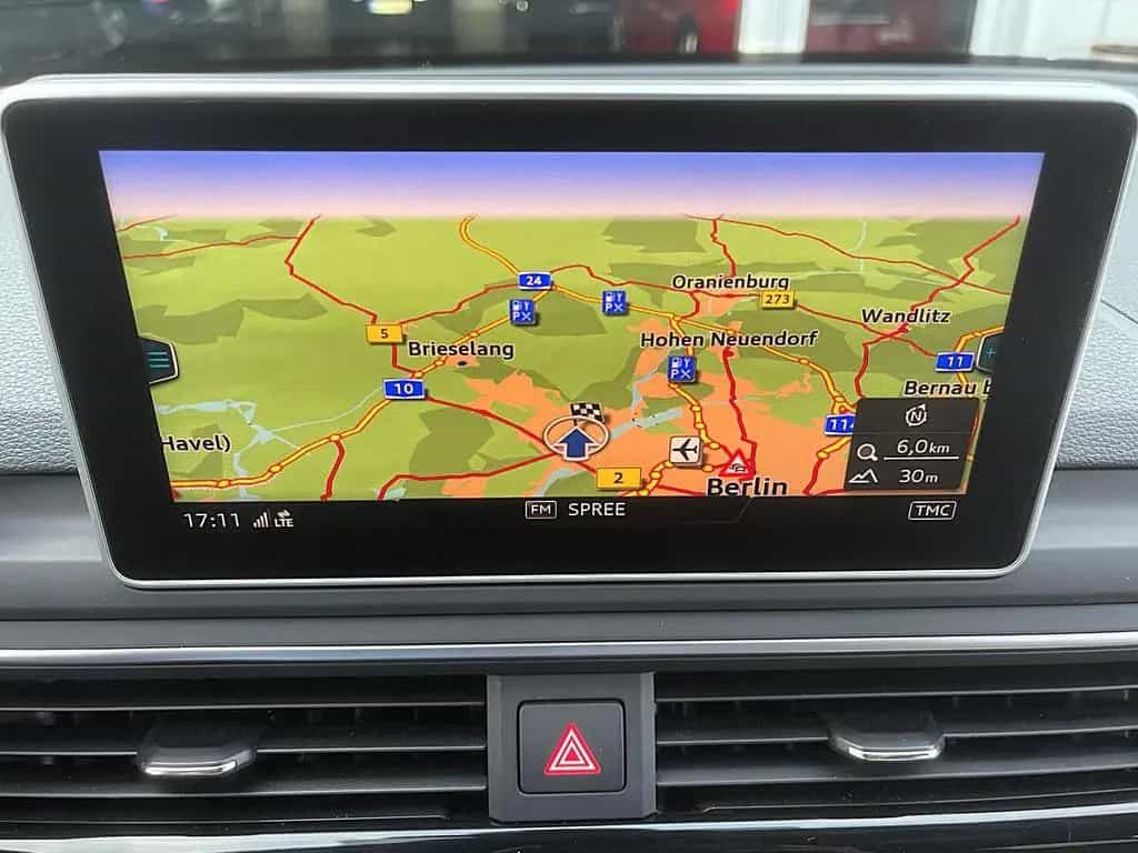 Audi A4 Avant 2.0 TDI S-Tronic quattro S Line LED B&O 07/2019-photo-23