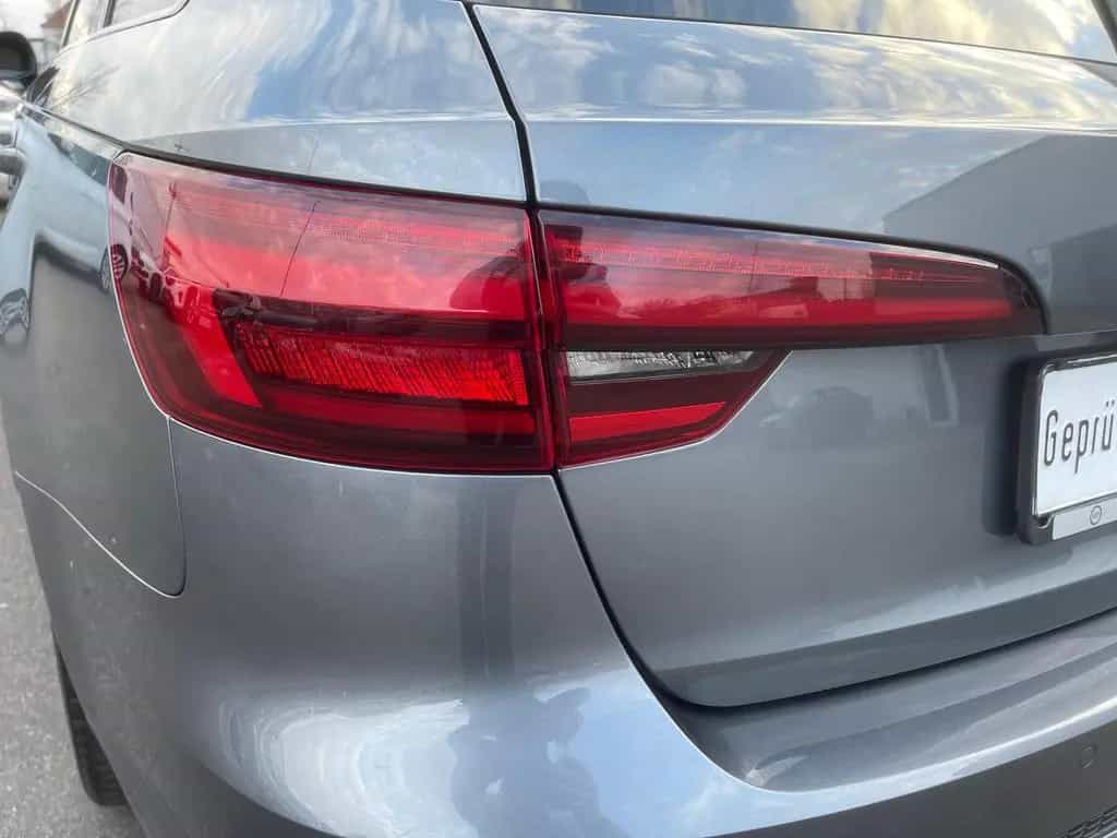Audi A4 Avant 2.0 TDI S-Tronic quattro S Line LED B&O 07/2019-photo-43