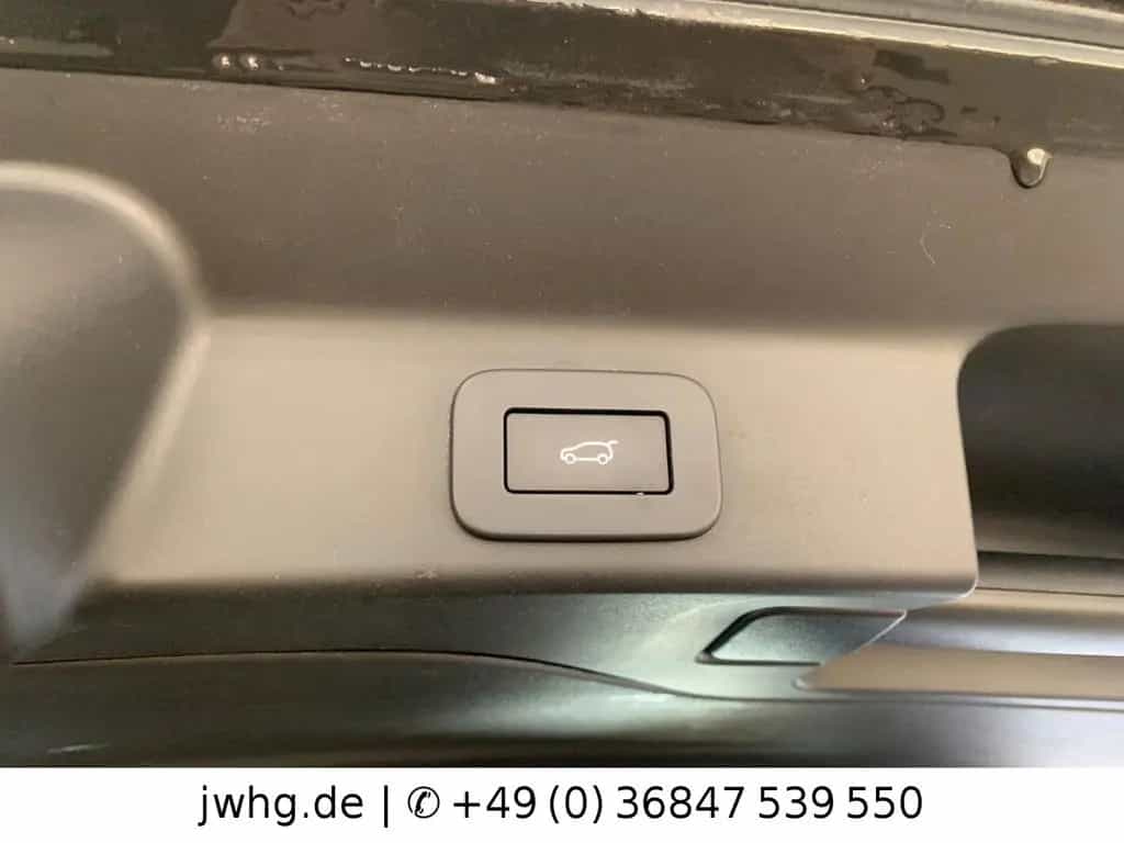 Jaguar F-Pace R-Dynamic AWD|ACC|Black|Keyl.|Kam|Leder 12/2022-photo-11