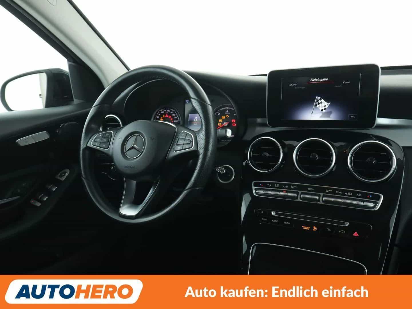 Mercedes-Benz GLC-Class 220 05/2018-photo-12